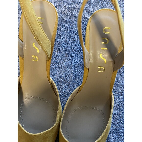 Unisa Women's Yellow Suede Slingback Heel Sandals Size 9.5 - Picture 3 of 6